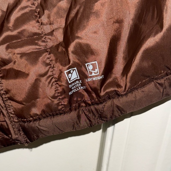 Uniqlo PUFFTECH Quilted Vest (Warm Padded) - Picture 5 of 8